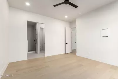 7053 E Dreyfus Avenue, Scottsdale, AZ 85254 - Photo 17