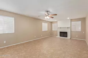 10820 N 57th Dr, Glendale, AZ 85304 - Photo 7