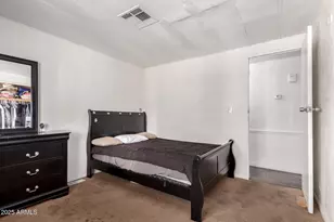 8601 N 71st Ave, Glendale, AZ 85301 - Photo 13