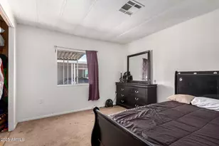 8601 N 71st Ave, Glendale, AZ 85301 - Photo 17