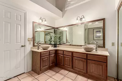 1975 E Sunburst Lane, Tempe, AZ 85284 - Photo 21