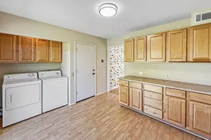 17844 N 102nd Dr, Sun City, AZ 85373 - Photo 13