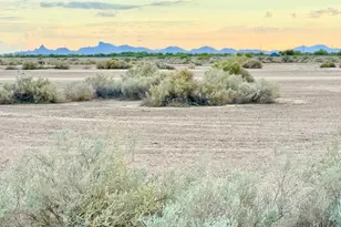 4500 N Sunset Dr, Eloy, AZ 85131 - Photo 1