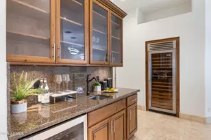 9417 E Charter Oak Dr, Scottsdale, AZ 85260 - Photo 11