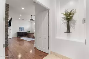 9417 E Charter Oak Dr, Scottsdale, AZ 85260 - Photo 23