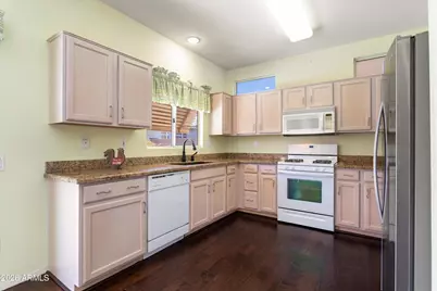 15325 W Domingo Lane, Sun City West, AZ 85375 - Photo 7