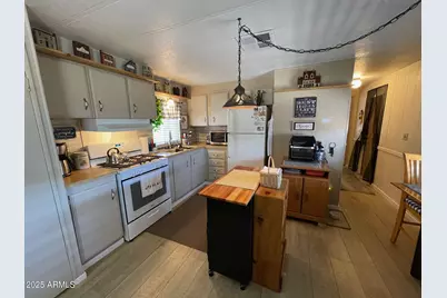 980 E Broadway Avenue #15, Apache Junction, AZ 85119 - Photo 9