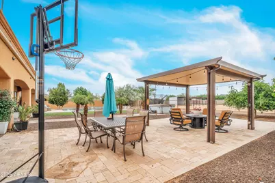 810 W Hidden Valley Drive, Phoenix, AZ 85086 - Photo 35