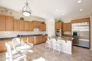 12519 W Palo Brea Ln, Peoria, AZ 85383 - Photo 3