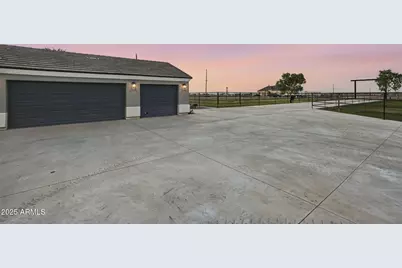 3635 E Graythorn Way, Coolidge, AZ 85128 - Photo 11