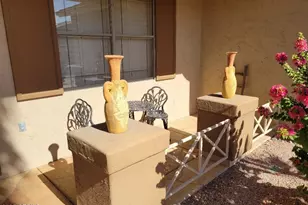 17692 N Coconino Dr, Surprise, AZ 85374 - Photo 3