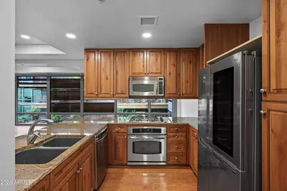 7141 E Rancho Vista Drive #3007, Scottsdale, AZ 85251 - Photo 9