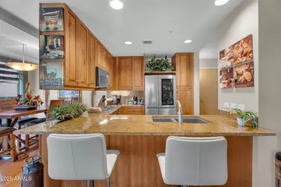 7141 E Rancho Vista Drive #3007, Scottsdale, AZ 85251 - Photo 3