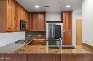 7141 E Rancho Vista Dr, Scottsdale, AZ 85251 - Photo 9