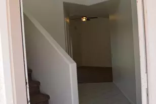 4151 E Silverwood Dr, Phoenix, AZ 85048 - Photo 5