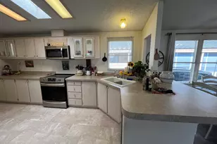 6960 W Peoria Ave, Peoria, AZ 85345 - Photo 29