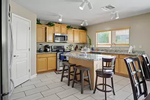 22637 W Kimberly Dr, Buckeye, AZ 85326 - Photo 5