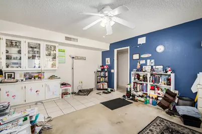 18415 N Palo Verde Drive, Sun City, AZ 85373 - Photo 11