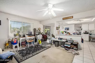 18415 N Palo Verde Dr, Sun City, AZ 85373 - Photo 9