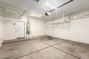 10385 W Robin Ln, Peoria, AZ 85383 - Photo 39