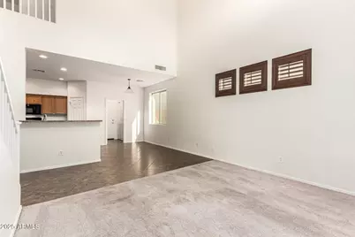 10385 W Robin Lane, Peoria, AZ 85383 - Photo 7