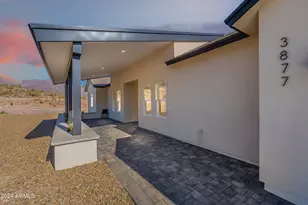 3877 South Veronica Lane, Gold Canyon, AZ 85118 - Photo 3