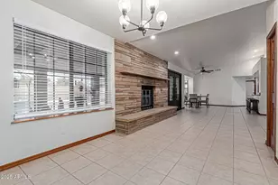 4102 W Acoma Dr, Phoenix, AZ 85053 - Photo 37