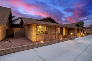 4102 W Acoma Dr, Phoenix, AZ 85053 - Photo 7