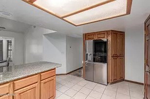 4102 W Acoma Dr, Phoenix, AZ 85053 - Photo 17