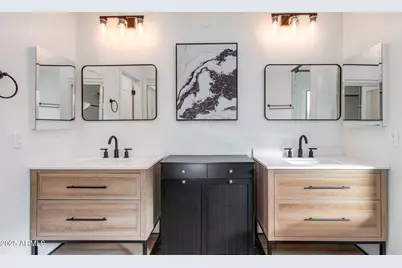 5513 E Grovers Avenue, Scottsdale, AZ 85254 - Photo 15