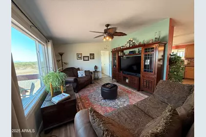 14371 W Pisces Avenue, Eloy, AZ 85131 - Photo 7