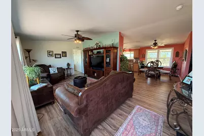 14371 W Pisces Avenue, Eloy, AZ 85131 - Photo 5