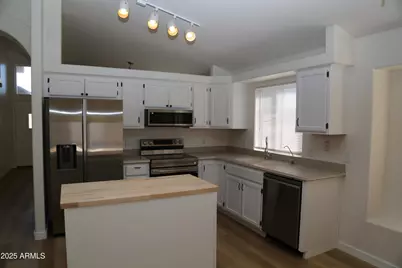 18602 N 2nd Avenue, Phoenix, AZ 85027 - Photo 7