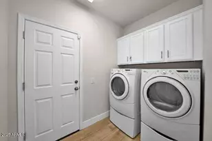 3941 E Cat Balue Dr, Phoenix, AZ 85050 - Photo 13