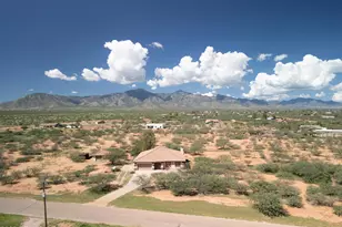 7072 S Ridling Dr, Hereford, AZ 85615 - Photo 5