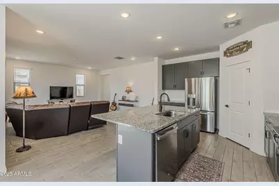 7403 W State Avenue, Glendale, AZ 85303 - Photo 11