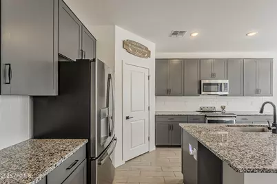 7403 W State Avenue, Glendale, AZ 85303 - Photo 15