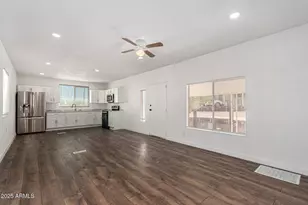 12814 N 19th Pl, Phoenix, AZ 85022 - Photo 11