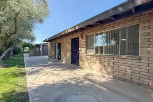2219 W Morten Ave, Phoenix, AZ 85021 - Photo 1