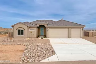 6879 E Vaquero Circle, Hereford, AZ 85615 - Photo 1