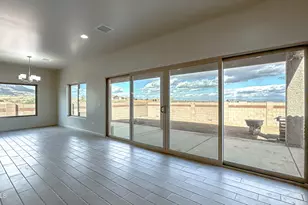 6879 E Vaquero Circle, Hereford, AZ 85615 - Photo 7