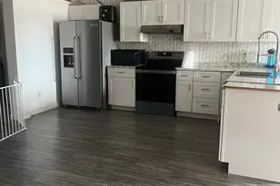 6901 W Monterey Way, Phoenix, AZ 85033 - Photo 3