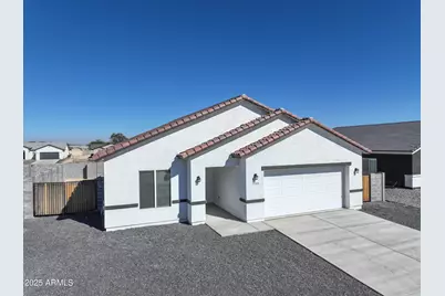 11000 W Cove Drive, Arizona City, AZ 85123 - Photo 1