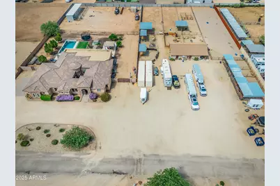 720 W Hidden Valley Drive #-, Phoenix, AZ 85086 - Photo 1