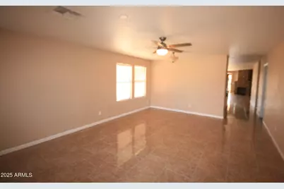 10533 W Louise Drive, Peoria, AZ 85383 - Photo 3