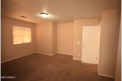 10533 W Louise Drive, Peoria, AZ 85383 - Photo 9