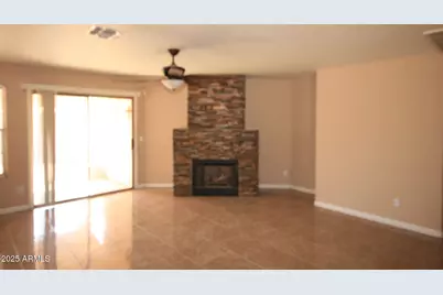 10533 W Louise Drive, Peoria, AZ 85383 - Photo 7