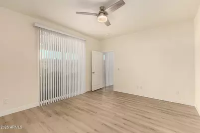 129 W Latona Road, Phoenix, AZ 85041 - Photo 13