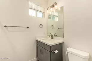 129 W Latona Rd, Phoenix, AZ 85041 - Photo 11