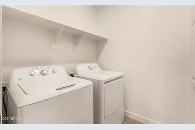 129 W Latona Road, Phoenix, AZ 85041 - Photo 21